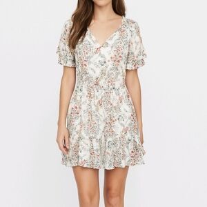 Walker & Wade Dress White Floral Ruffle Mini Short Sleeve Cottagecore Si…